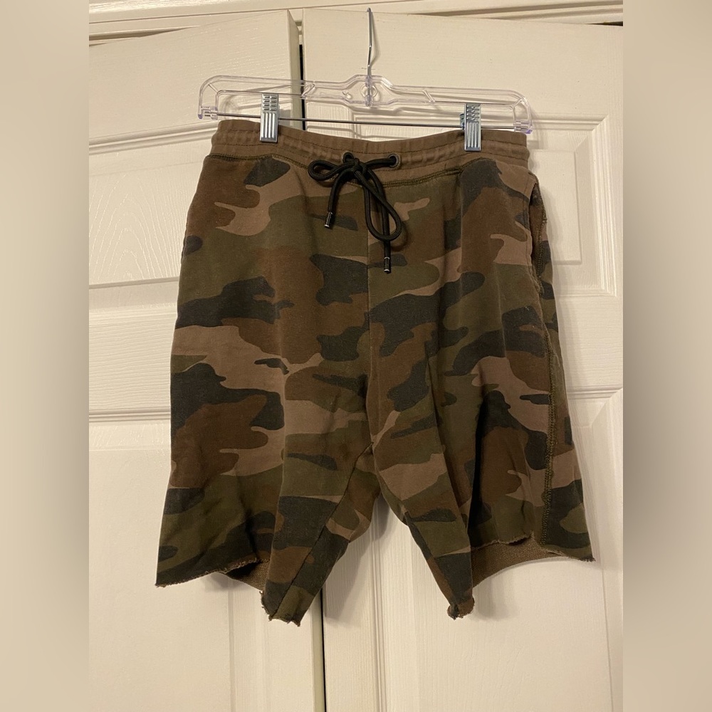 Camouflage cotton shorts drawstring elastic waist pockets size XS